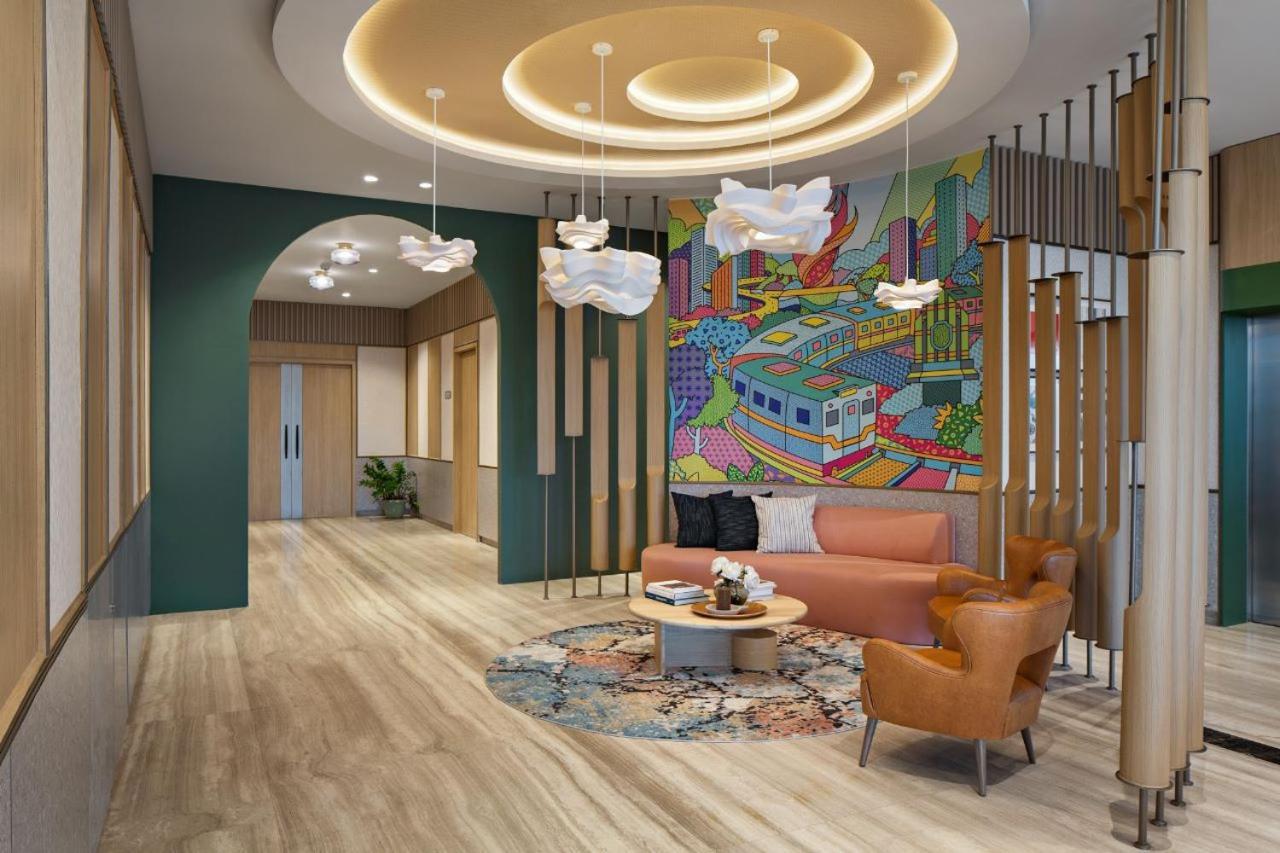 Maxonehotels At Kota Harapan Indah-Bekasi Exterior foto